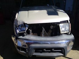 1999 TOYOTA 4RUNNER, SILVER, BASE MODEL, 2.7L, AT.2WD.  Z26310